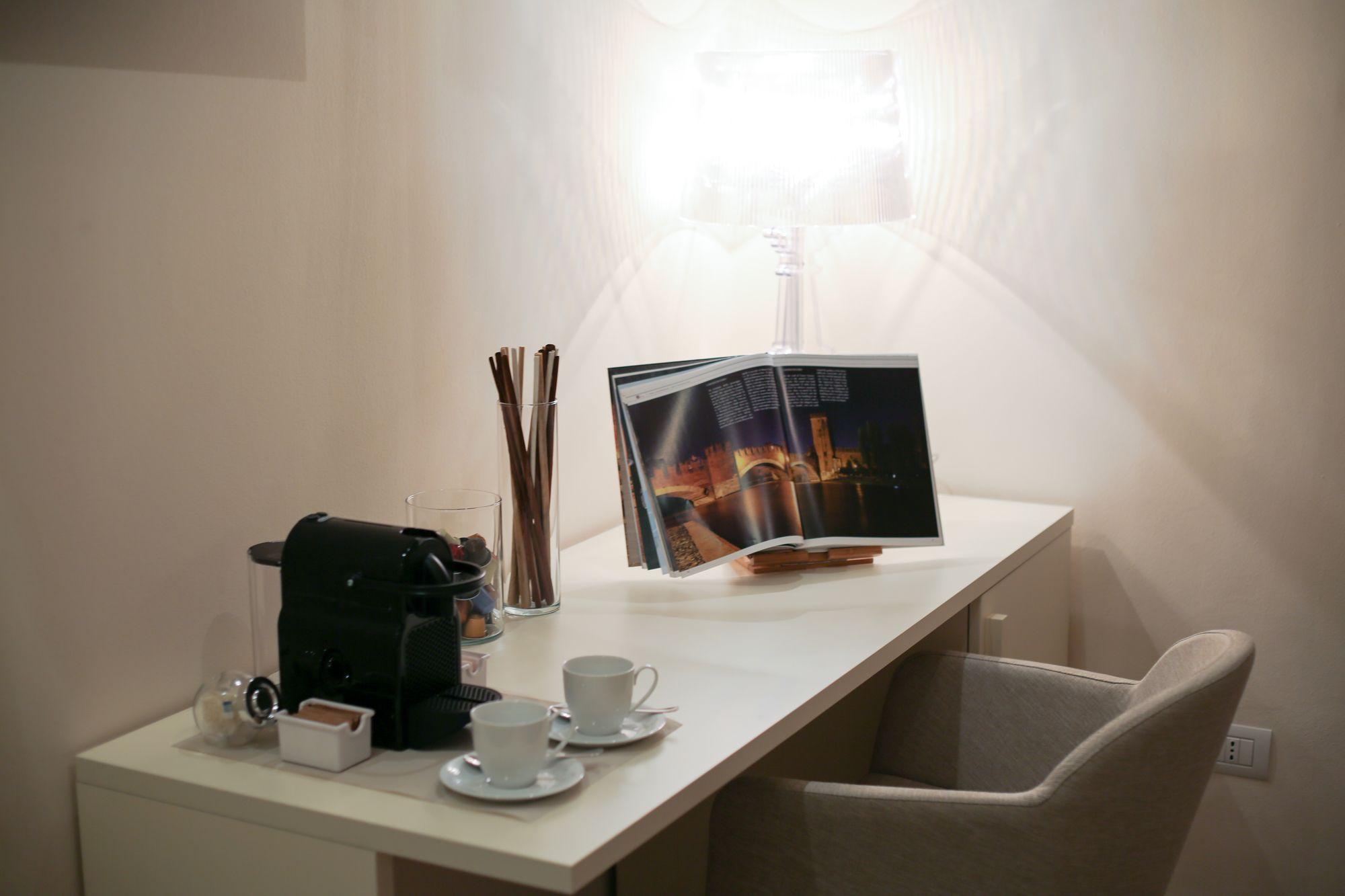 Relais Love เวโรนา ภายนอก รูปภาพ